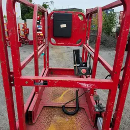 2018 MEC 1330SE Scissor Lift