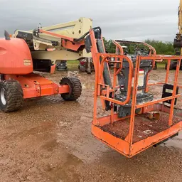 2015 JLG 450AJ Articulating Boom Lift