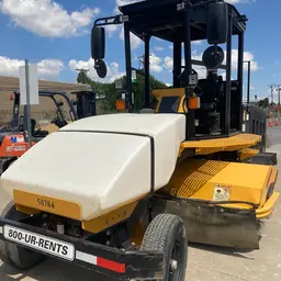 2017 LayMor SM400 Sweeper