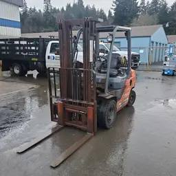 2017 Toyota 8FGU25 Warehouse Forklift