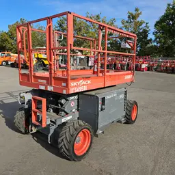 2016 Skyjack SJ6826RT Rough Terrain Scissor Lift
