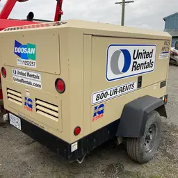 2020 Doosan P425/HP375EXT4I Air Compressor