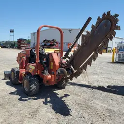 2017 Ditch Witch RT45 Ride-On Trencher