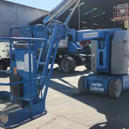 2015 Genie Z-30/20N RJ Articulating Boom Lift