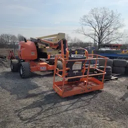 2015 JLG 450AJ Articulating Boom Lift
