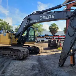 2019 John Deere 210G LC Excavator