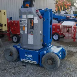 2013 Genie Z-30/20N Articulating Boom Lift
