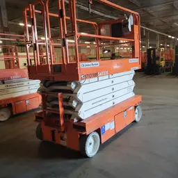 2018 Snorkel S4732E Scissor Lift