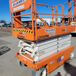 2017 Snorkel S4732E Scissor Lift
