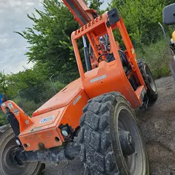 2017 SKYTRAK 8042 Forklift