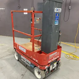 2016 Skyjack SJ16 Self-Propelled One-Person Lift