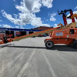 2015 JLG 800S Boom Lift