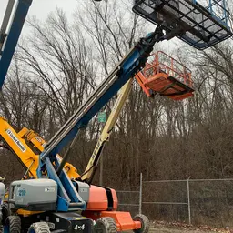 2015 Genie S-60X Boom Lift