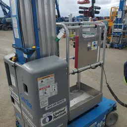 2016 Genie GR-20 Self-Propelled One-Person Lift