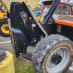 2016 JLG 1055 Forklift