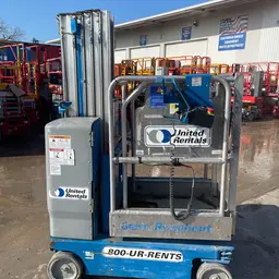 2017 Genie GR-20 Self-Propelled One-Person Lift