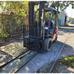 2018 Toyota 8FGU30 Warehouse Forklift