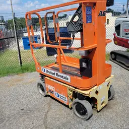 2017 JLG 1230ES Self-Propelled One-Person Lift