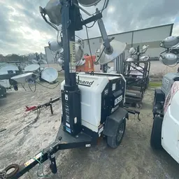 2017 Allmand NIGHT LIGHT V Towable Light Tower