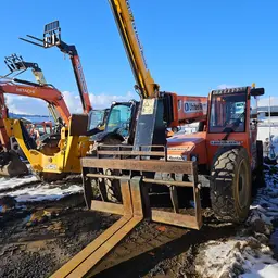2017 SKYTRAK 8042 Forklift