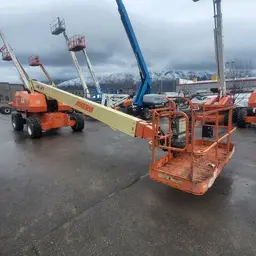 2014 JLG 800S Boom Lift