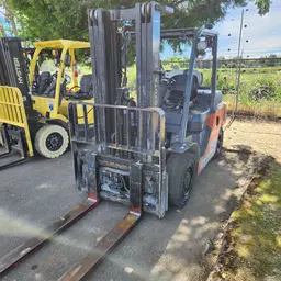 2018 Toyota 8FG35U Warehouse Forklift