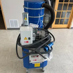 2020 Blastrac BDC-33 Vacuum