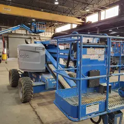 2013 Genie Z-45/25 RT Articulating Boom Lift