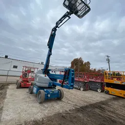 2011 Genie Z-40/23N Articulating Boom Lift