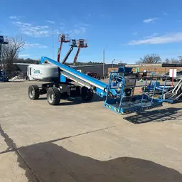 2016 Genie S-60X Boom Lift