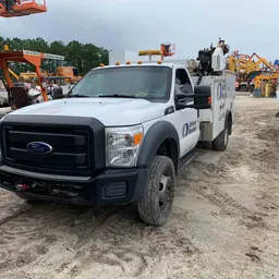 2015 Ford F550REGXLG4WD