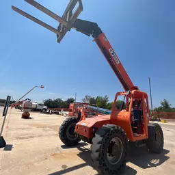 2015 SKYTRAK 6042 Forklift