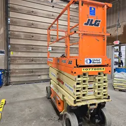 2018 JLG 2632ES Scissor Lift