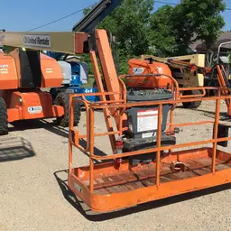 2013 JLG 800AJ Articulating Boom Lift