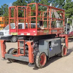 2017 Skyjack SJ6832RT Rough Terrain Scissor Lift