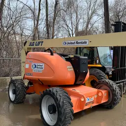 2013 JLG 600AJ Articulating Boom Lift