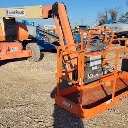 2014 JLG 800AJ Articulating Boom Lift