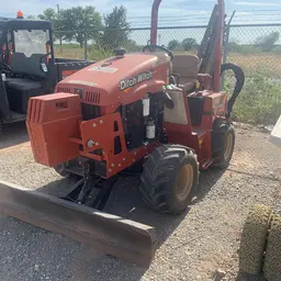 2017 Ditch Witch RT45 Ride-On Trencher