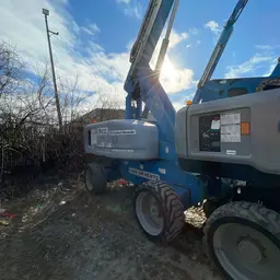 2013 Genie S-60X Boom Lift