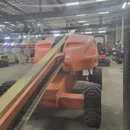 2014 JLG 400S Boom Lift