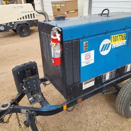 2019 Miller Welders Big Blue 300R Welder