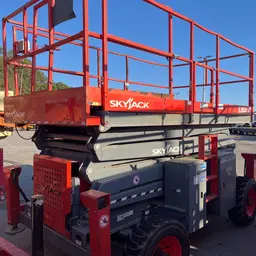 2016 Skyjack SJ8841RT Rough Terrain Scissor Lift