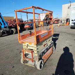 2017 JLG 1932R Scissor Lift