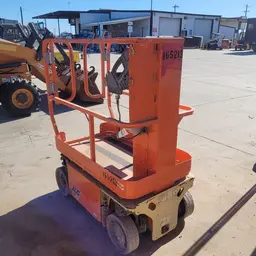 2016 JLG 1230ES Self-Propelled One-Person Lift