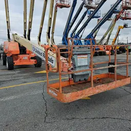 2015 JLG 800S Boom Lift