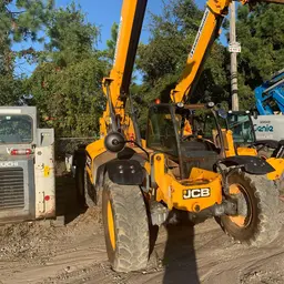2014 JCB 507-42 Forklift