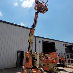 2015 JLG E300AJP Articulating Boom Lift
