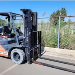 2018 Toyota 8FGU25 Warehouse Forklift