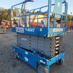 2016 Genie GS-4047 Scissor Lift