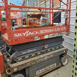 2014 Skyjack SJIII3219 Scissor Lift